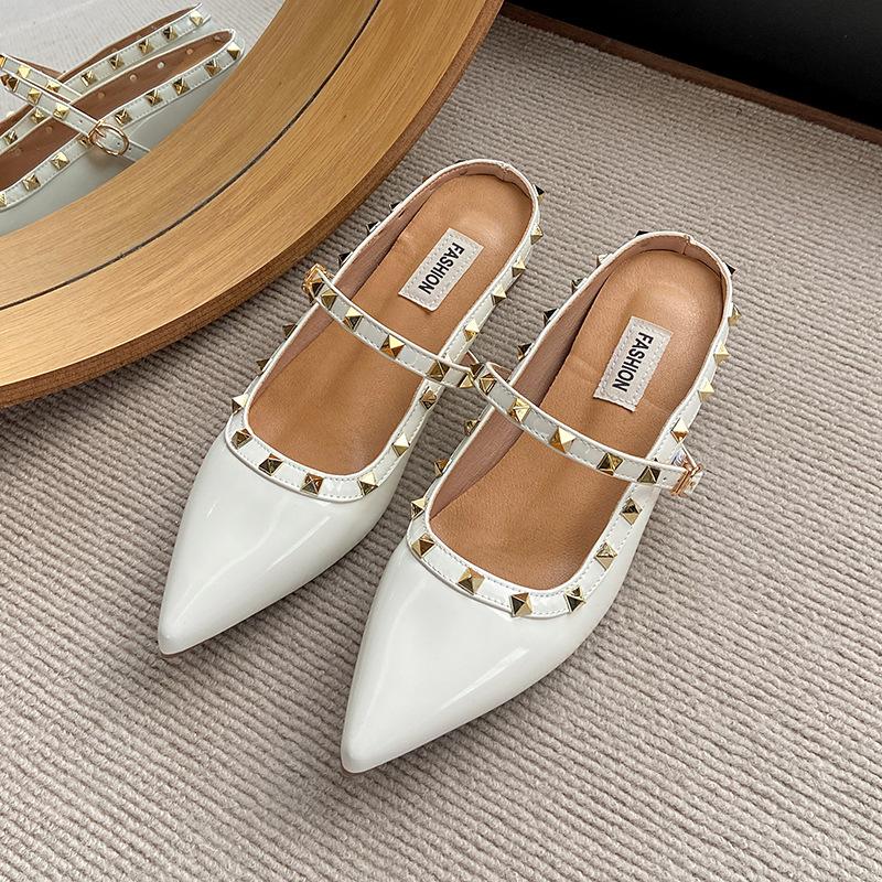 

Модные популярные женские туфли на все случаи жизни, черные туфли на высоком каблуке, женская обувь с заклепками, женская одежда больших размеров, обувь с заостренным носком 40