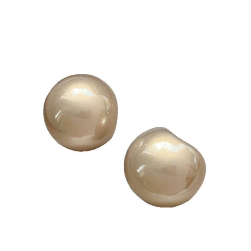 Elegant Minimalist Pearl Stud Earrings for Women - 2025 Autumn/Winter: Simple, Versatile Jewelry