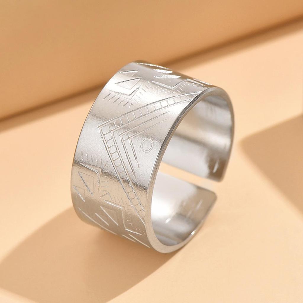 European Wide Band Retro Totem Pattern Adjustable Stainless Steel Ring for Men and Women Titanium Steel Jewelry