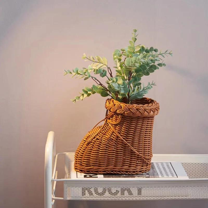 Kreativer Korb, Rattanimitat, gewebter Kunststoff, Schuhform, Aufbewahrungskorb, Home Shop, Schreibtisch-Dekoration, personalisierter Blumenkorb