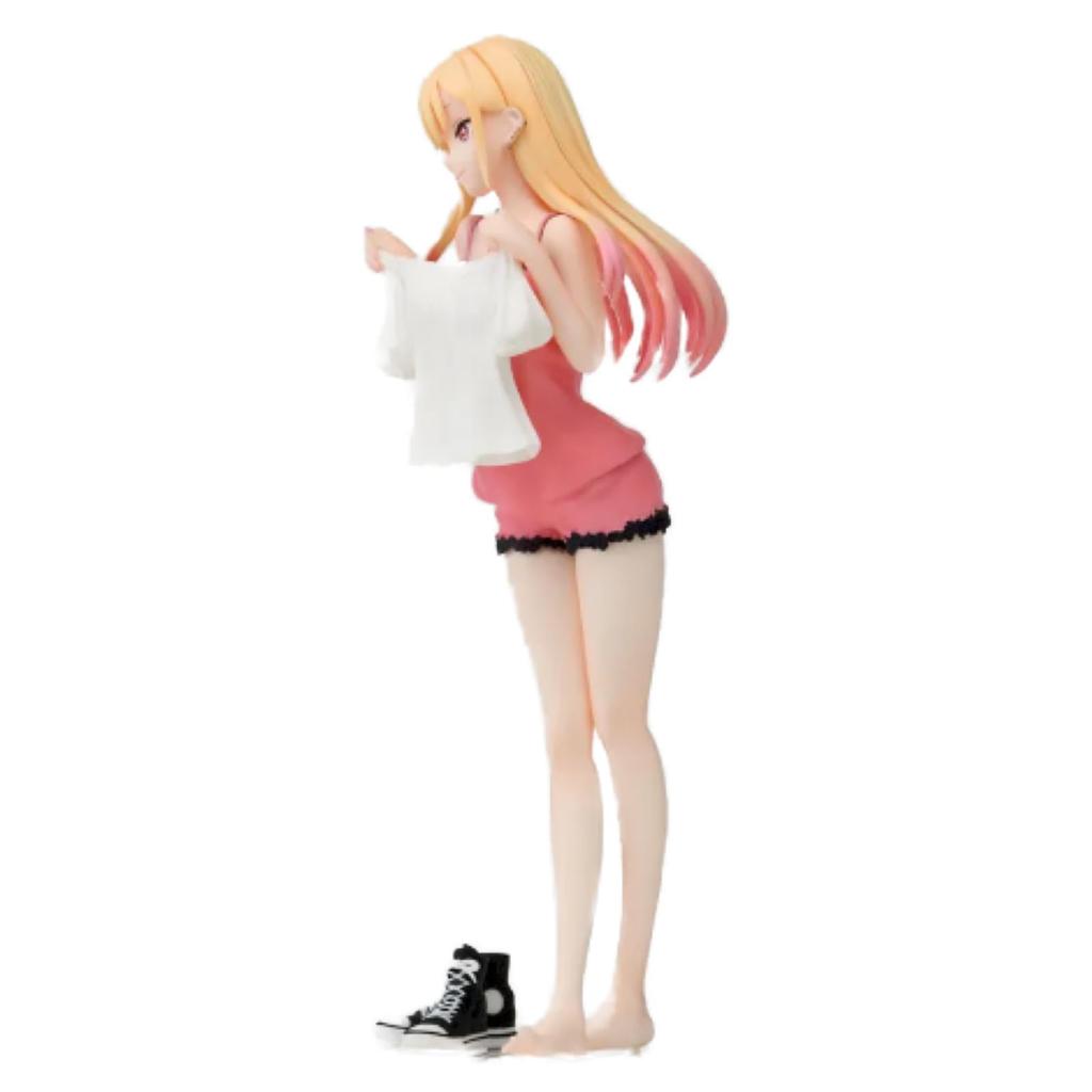TV anime "My Dress-Up Doll Falls in Love" Luminasta Kitagawa Marin trying on figure, approximately 13 x 18 cm, 1 type