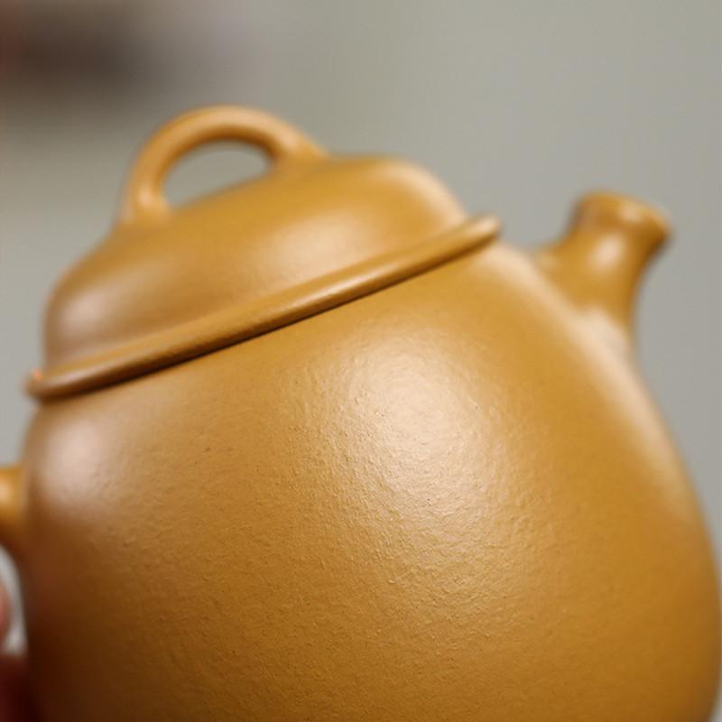 150ml Authentic Chinese Yixing Purple Clay Teapot Beauty Tea Infuser Kettle Handmade Raw Ore Zisha Tea Pot Household Tea Set