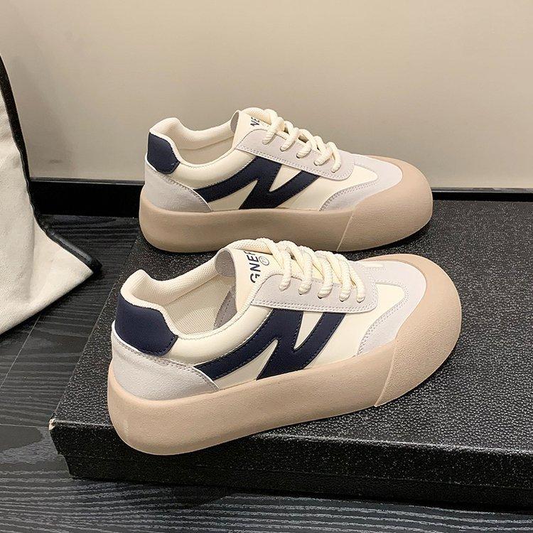 2025 Autumn New Fashion Korean Version of Simple Sports Little White Shoes Casual Retro Ugly Cute Running Board Shoes