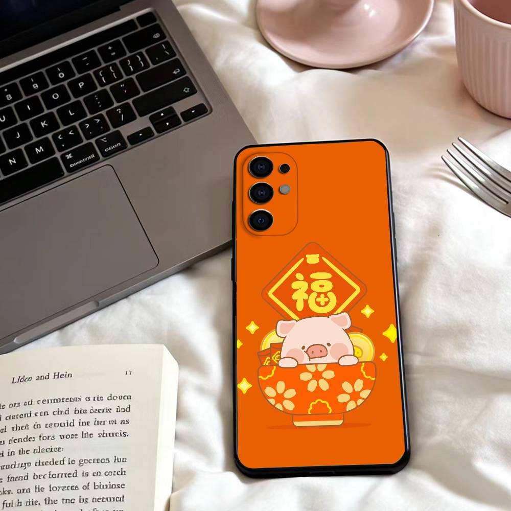 LuLu the piggy Phone Case For Samsung S25,24,23,22,30,21,10,9,Ultra,Plus,Lite,FE,4,5 G Soft Black Case