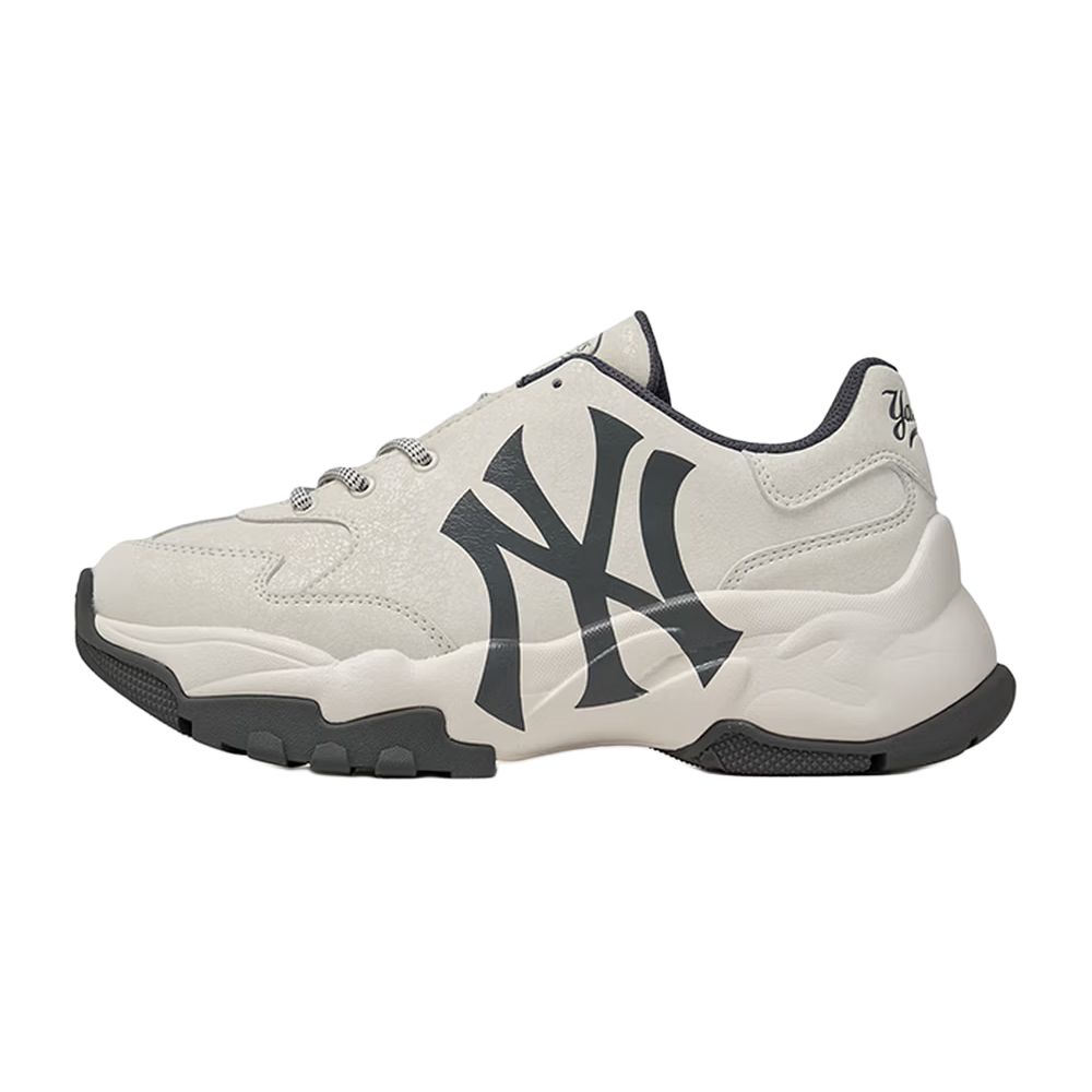 

MLB Synthetic Leather Chunky Sneakers Unisex 3ASHCV16N-50IVS 42.5