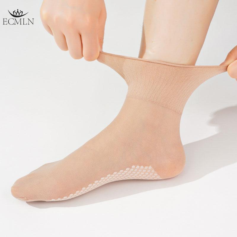 10 Pairs Cheap Wholesale Women's Ankle High Sheer Socks Summer Sexy Ultrthin Transparent Crystal Socks Women's Breathable and Non-slip Crystal Socks