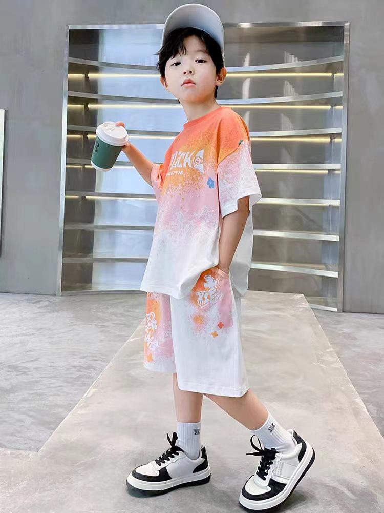 Boys' 2026 Quick-Dry Gradient Sportswear Set: Short-Sleeve Printed Two-Piece Summer Outfit