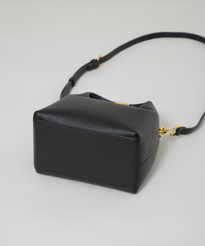 Nano Universe SINBONO Vivienne Small Crossbody F Bag, Women's, 020, Gray, 671-5232376