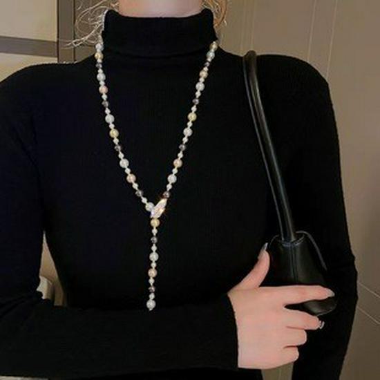 Retro Long Sweater Necklace for Women - Luxury Niche High-End Jewelry 2025 Collection