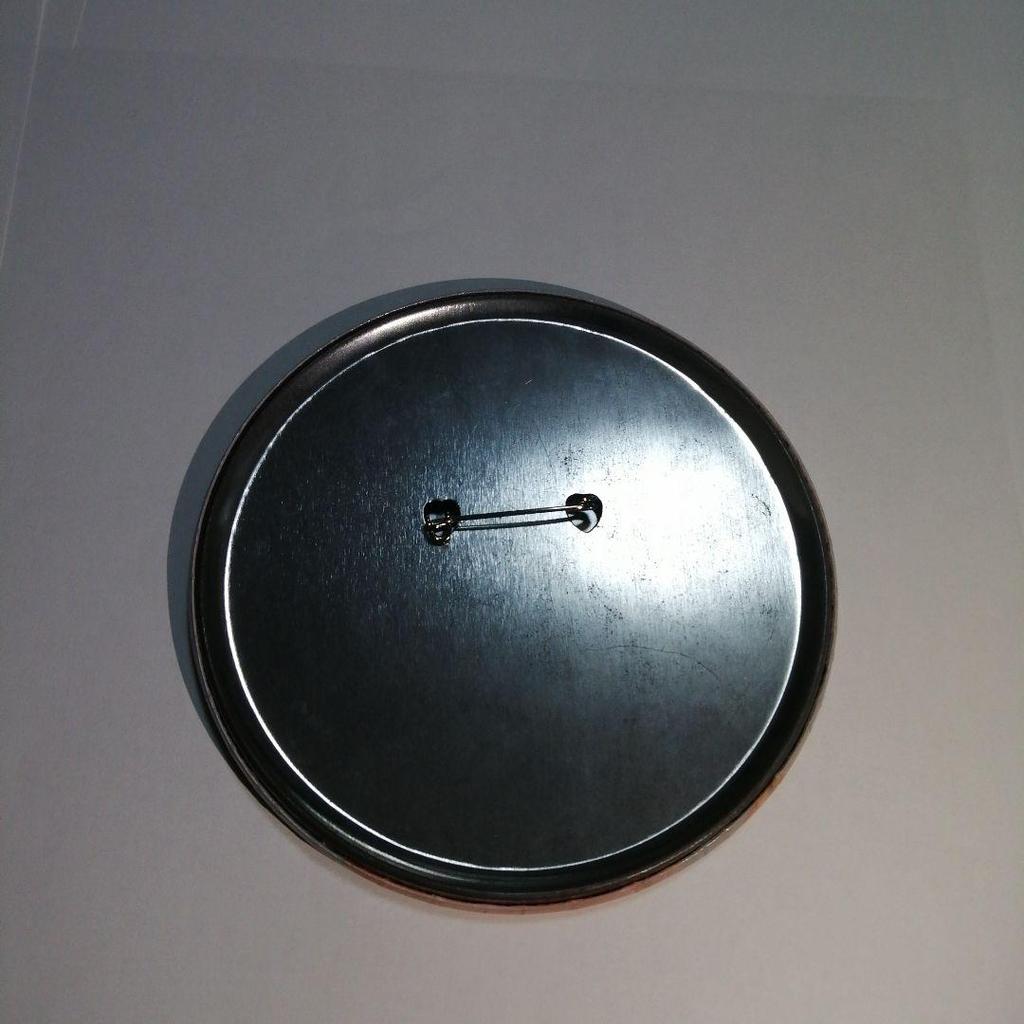 [USED] TWICE Sea Green 2020 Big Can Badge Sana