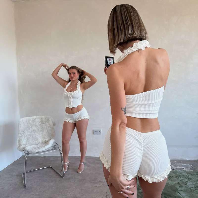 Spring and Summer New Women's Clothing Solid Color Sexy Ruffled Halter Neck Vest Slim Fit Bottoming Shorts Two-piece Set