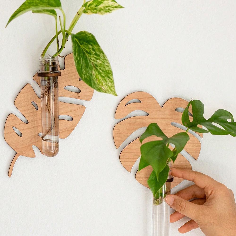 Leaf-Shaped Wooden Plant Shelf Wall Decoration
