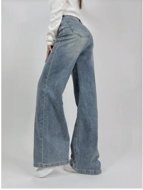 Women's Wide-Leg Jeans for Autumn 2025 - Russian Design