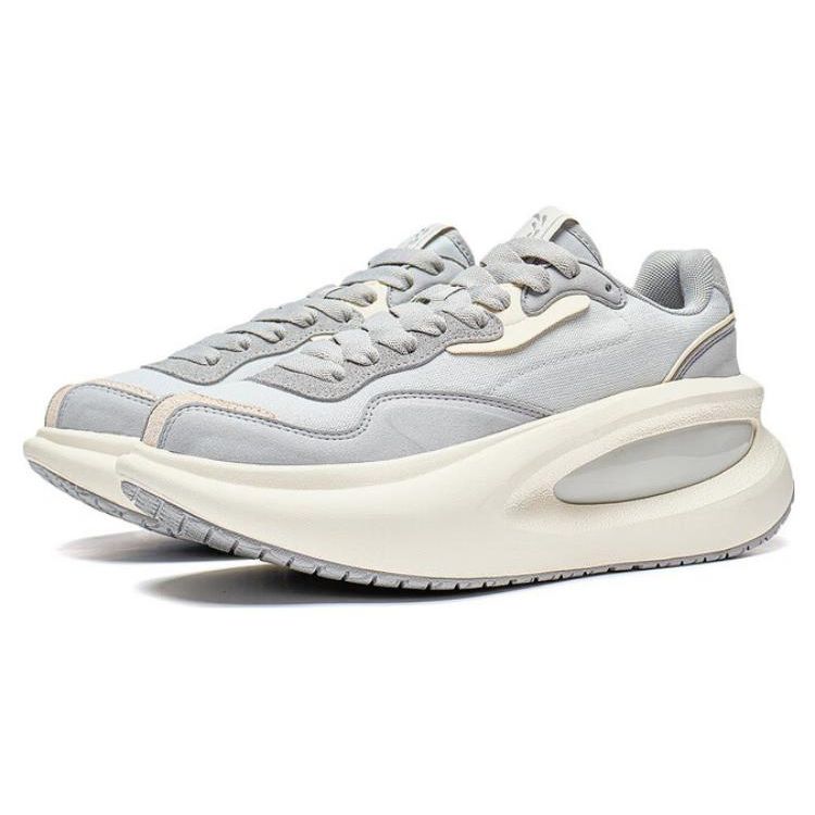 Li Ning Cloud Travel Ocra Shock Absorbing Non-Slip Wear-Resistant Low-Top Casual Shoes Unisex Casual Shoes Off-White AZGT087-2