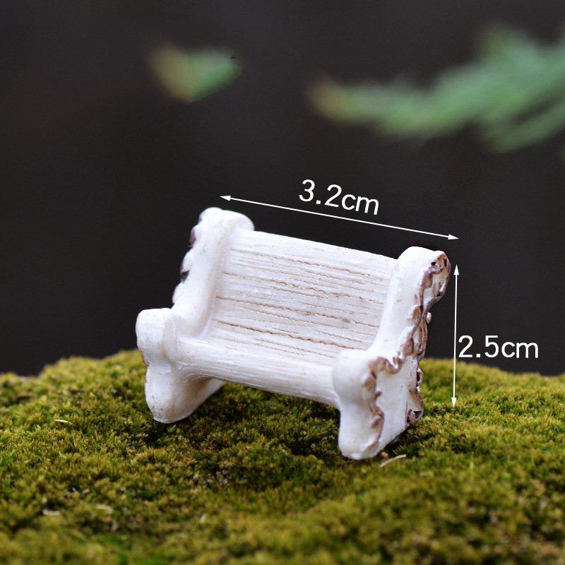 Mini Imitation Solid Wood Tables and Chairs Micro Landscaping Resin Square Wooden Tables Chairs Benches Miniature Ornaments