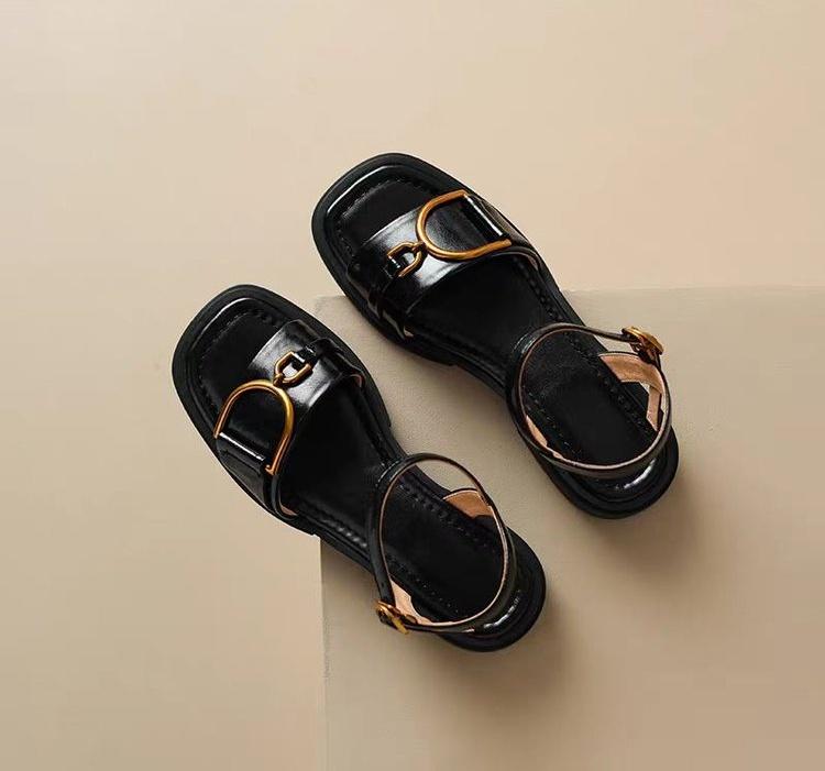 Fashion 2025 Retro Fashion Sandals Women's Summer Thin Open-toed Buckle Low-heeled Shoes Fashion Metal button Women Rubber Sandlias