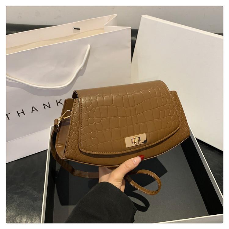 

Fashionable Crossbody Bag For Women With Simple And Elegant Design світло-коричневого кольору