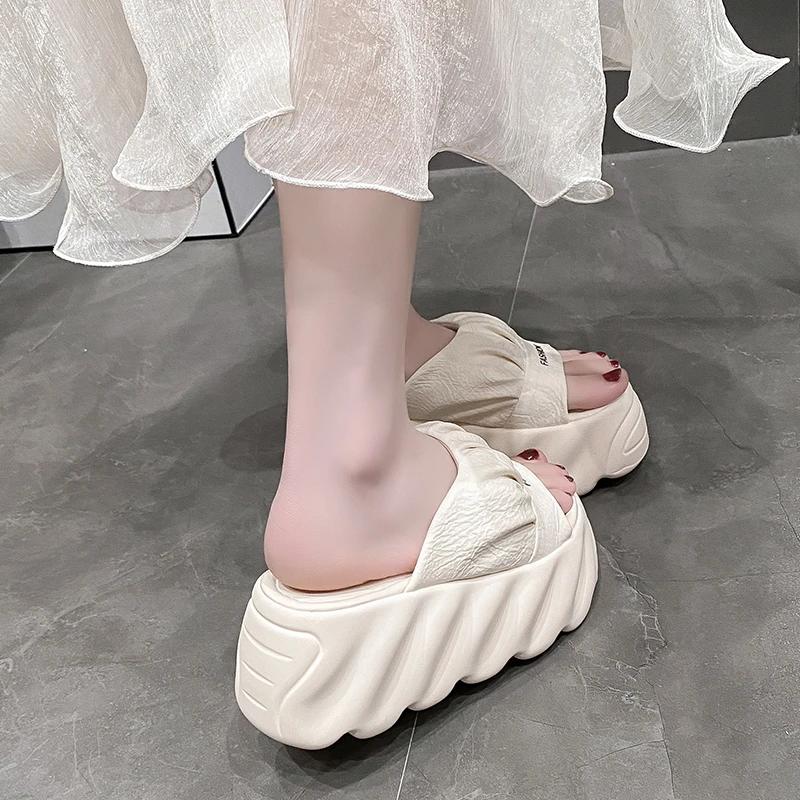 Fashion 8.5CM New Platform Slippers Women Summer Outdoor High Heels Leather Chunky Sandals Casual Peep Toe Flip-flops Beach Wedge Shoes