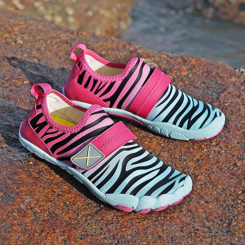 Kinder Wasserschuhe Kinder Aquaschuhe Entwässerung Strand Sport Sandalen Schnell trocknend Schwimmen Barfuß Waten Bootfahren Tauchen Surfen Turnschuhe