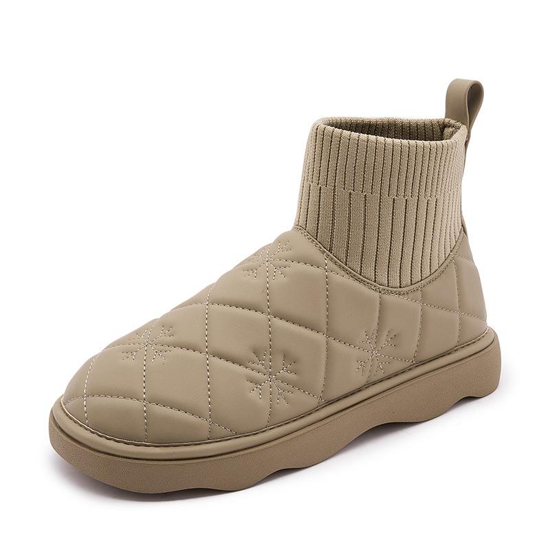 

Snow boots women s 2025 new Internet celebrity versatile short tube winter velvet thickened warm boots Northeast cotton shoes cover feet 35