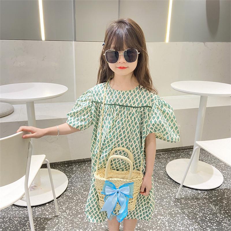 Stylish Children's Straw Bag With Cute Bow Trendy Shoulder Crossbody Design For Kids