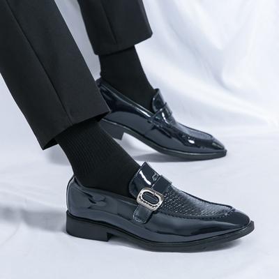 Mode Herren Business Kleiderschuhe PU Modische Schnalle Lederschuhe Europäischer Stil Modische Retro Slipper Größe 38-46 Herrenschuhe