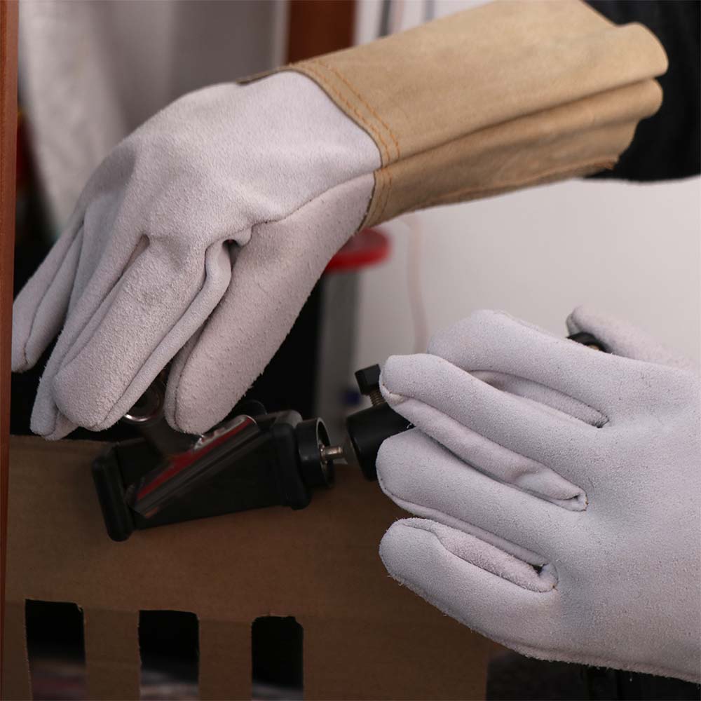 1 Pair Wear-Resistant Leather Gloves Cut Resistant Protective Gloves  Gardening Pruning