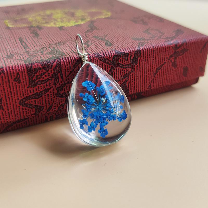 "European and American Bestseller: Dried Flower Pendant with Crystal, Tree of Life Water Drop Necklace."