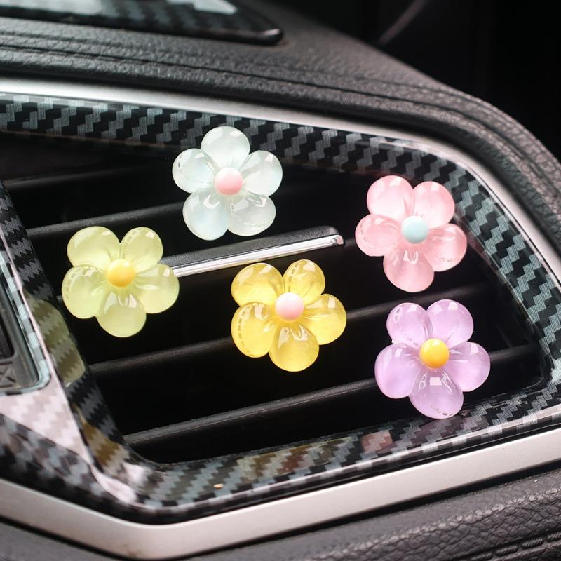 Car Air Outlet Decorative Clip Daisy Auto Air Conditioning Vent Crystal Daisy Resin Ornaments Car Interior DIY Decor Accessories
