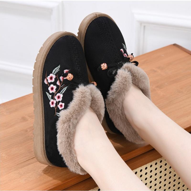 Winter Women's Thickened Warm Casual Shoes Flat Embroidered Cotton Boots