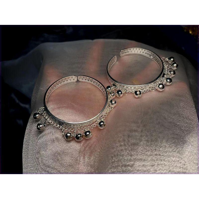 

Ювелирные изделия Мяо Серебряные украшения Браслет И Танцевальная одежда Аксессуары с колокольчиками Ювелирные изделия для сценических выступлений меньшинств Серебро Мяо Miaoling Bracelet Pair