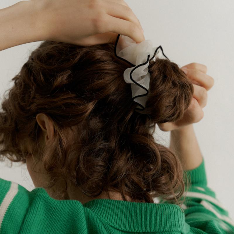AMONG A ORGANZA TINY SCRUNCHIE [3colors]