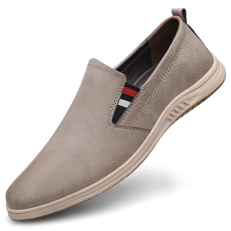 2025 Summer Casual Men s Breathable Leather Slip-On Shoes with Soft Soles 42