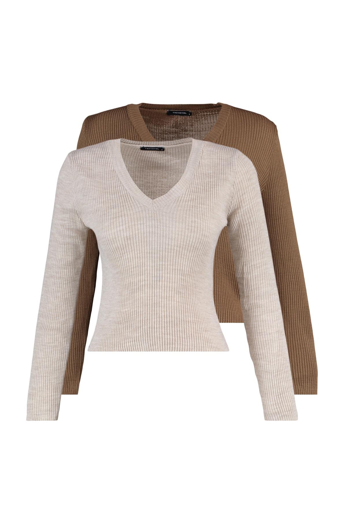 

Комплект из двух трикотажных свитеров с V-образным вырезом Brown-Stone TWOAW22KZ1764..