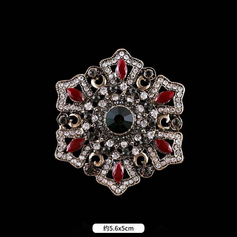 Fulok Court Brooch Femininity Metal Crystal Badge Pin Suit Coat Accessories