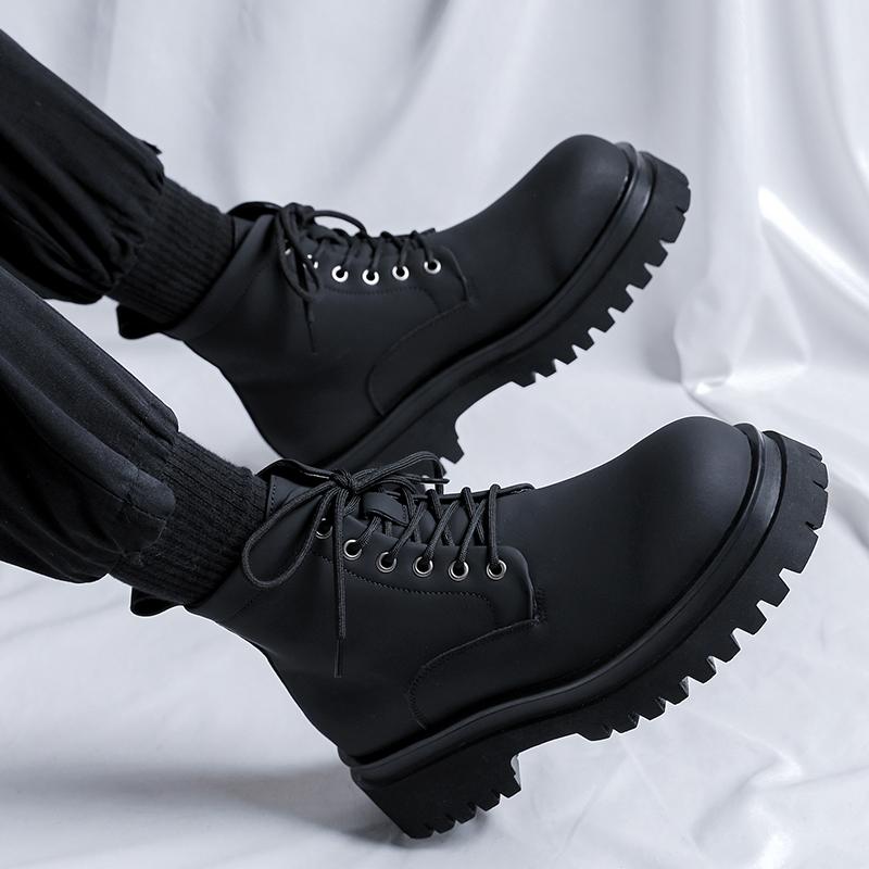 High Quality Winter Plush Mens Walking Boots Comfortable Lace Up Motorcycle Boots Casual Shoes British Style Side Zipper Botas