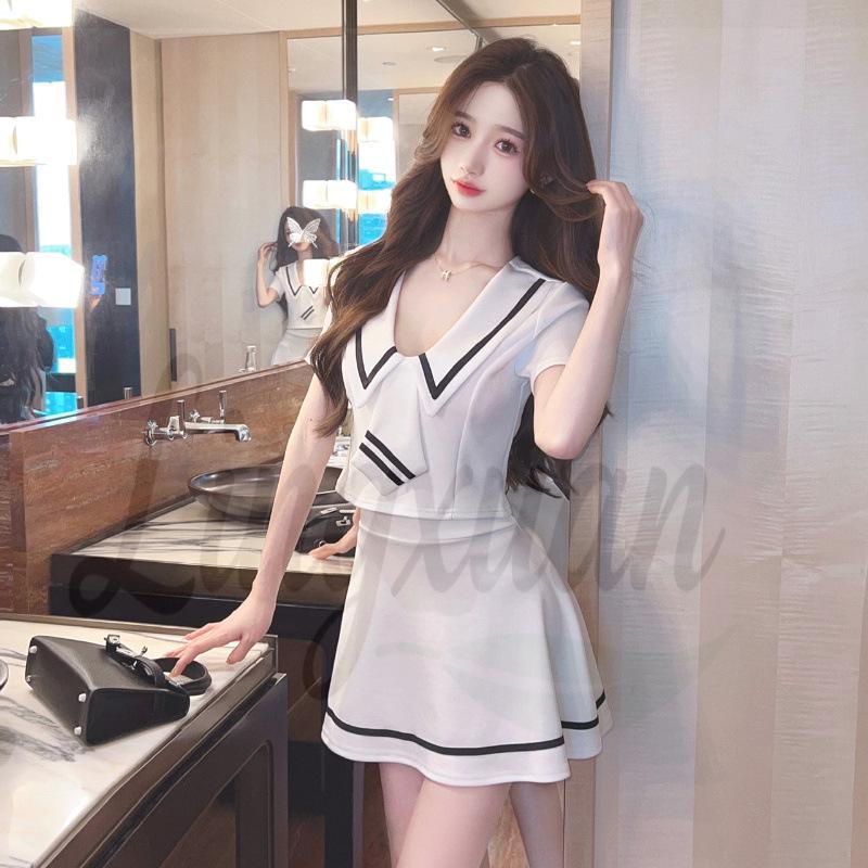 Spicy Girl Short-Sleeve JK Uniform with Low-Cut A-Line Skirt Set L