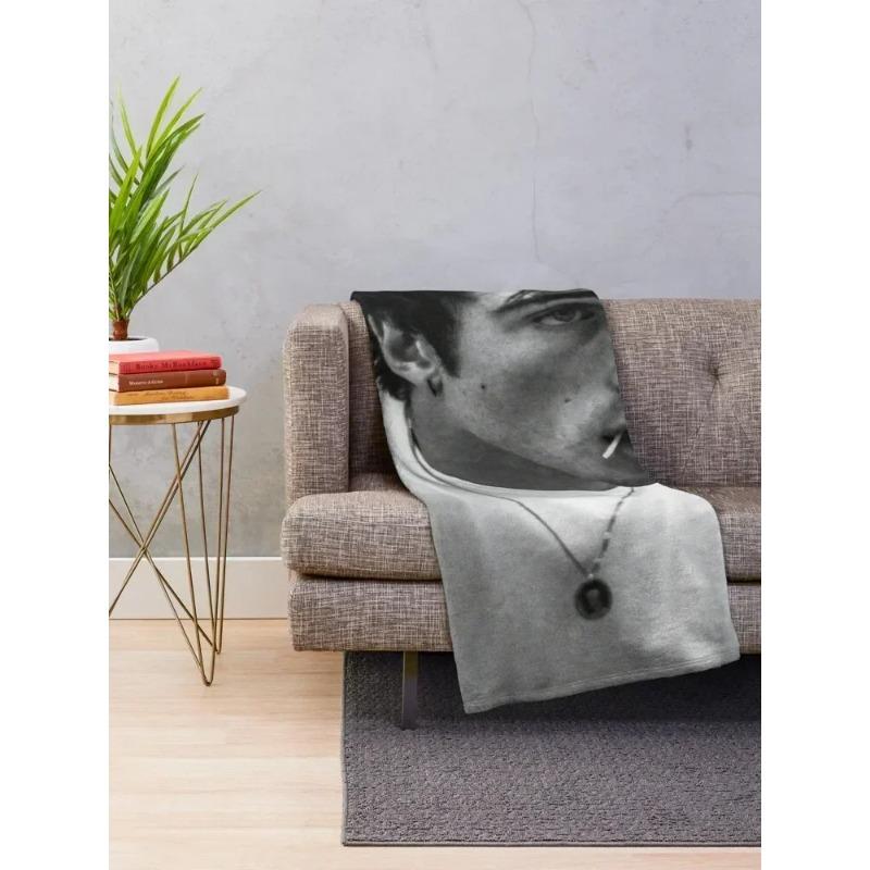 Jacob Elordi Throw Blanket halloween Bed covers warm for winter for sofa Shaggy Blankets