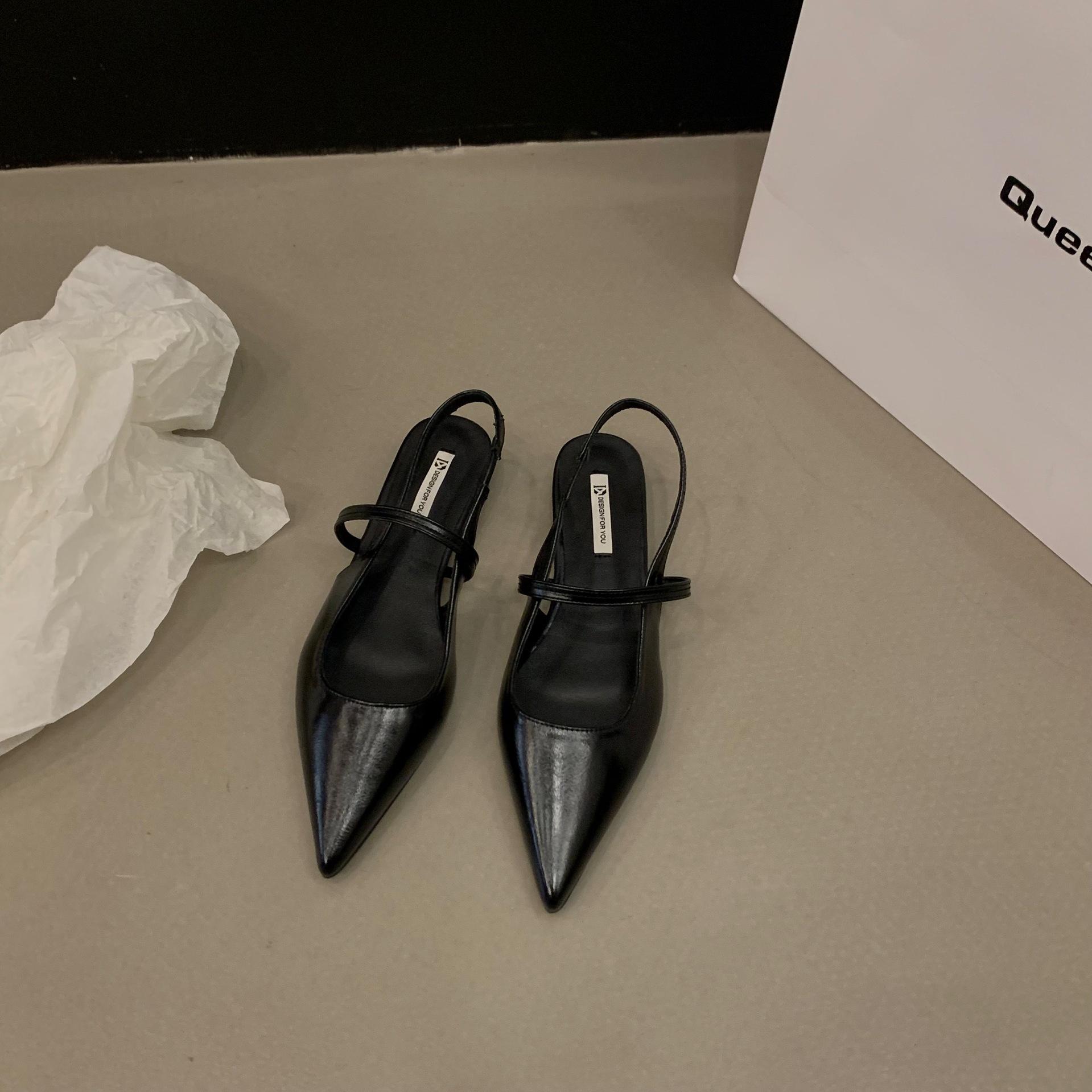 

Женские сандалии с плоским черным носком Новая весенне-летняя обувь Мэри Джейн с острым серебристым носком Каблуки Женские 39