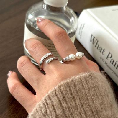 Elegant Women's Open Pearl Ring - Versatile Stackable Index Finger Jewelry