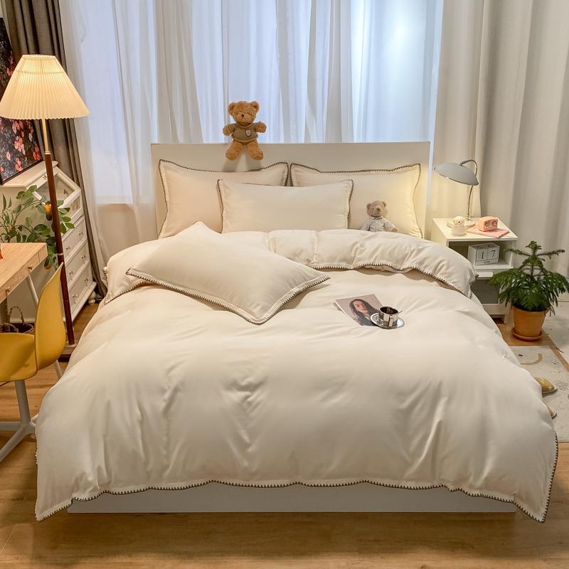 Super Soft Washed Cotton Bed Four Piece Set Four Season Fresh Down Duvet Cover Three Piece Set Is a Great Seasonal Gift