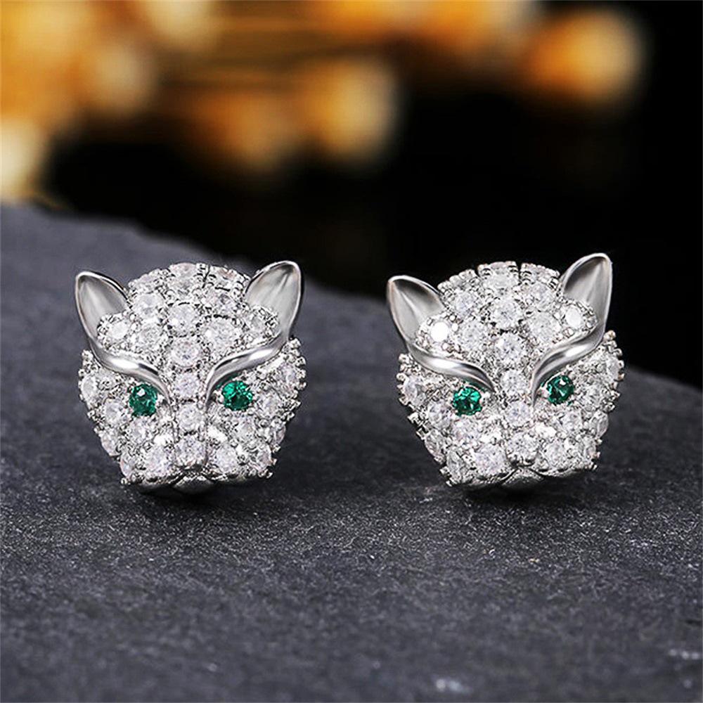 

Valentine s Day Zircon Leopard Stud Earrings for Women - Sophisticated Gift серебряный
