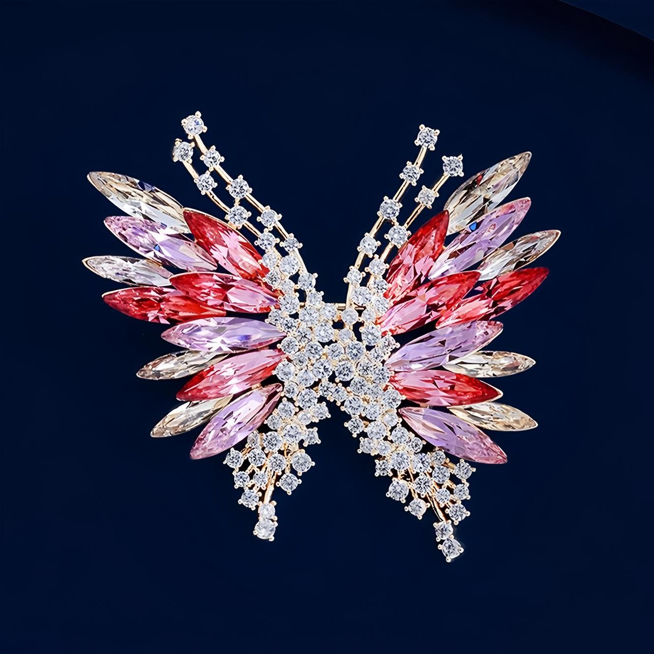

High-end fashion three-dimensional butterfly brooch women s light luxury elegant super flash animal corsage blazer pin accessories