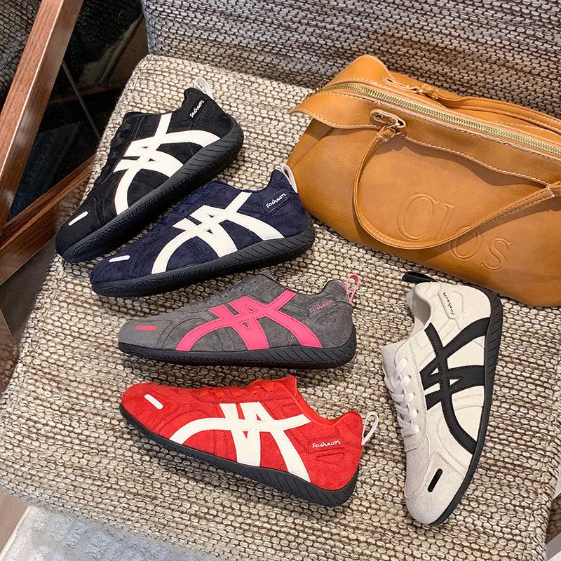 Red popular German training shoes women's 2025 autumn new autumn models versatile sports and leisure little white women's shoes board shoes