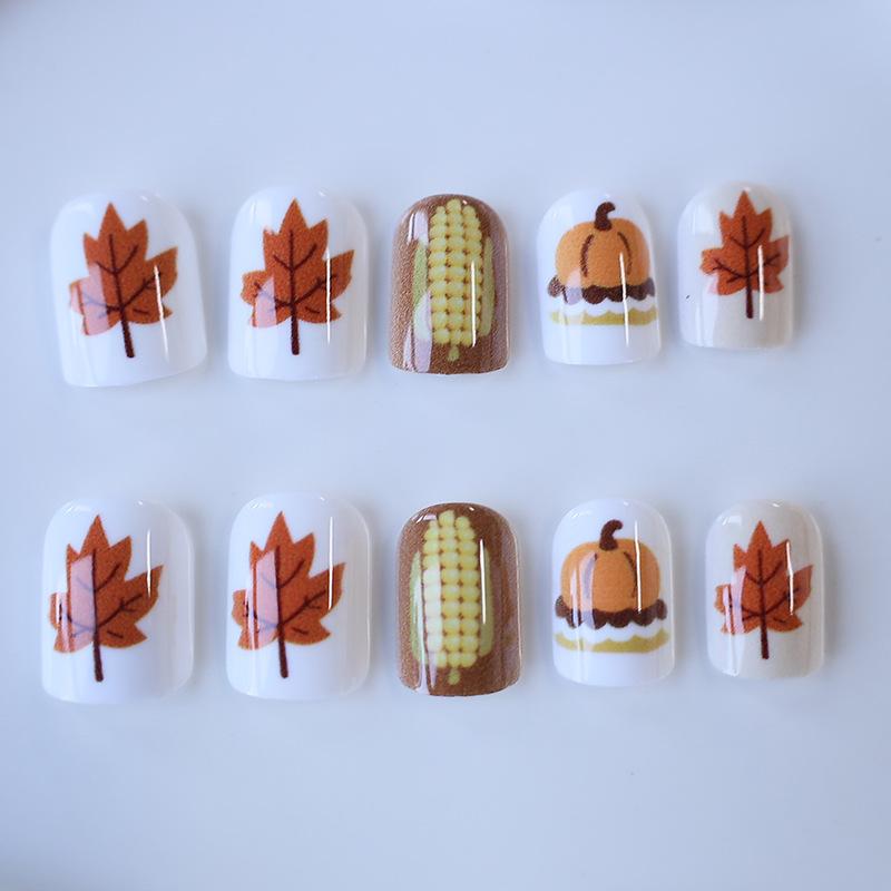 New Nail Patch Thanksgiving Maple Leaf Pumpkin Pattern Design Short Square Wearing Nail Patch