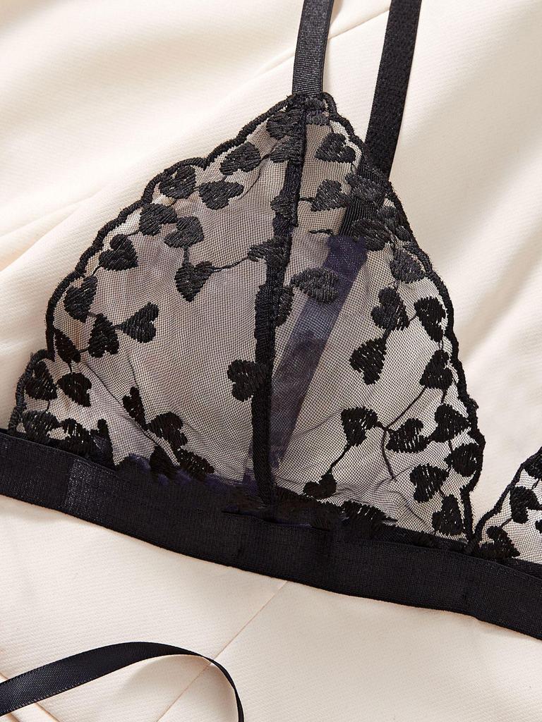 European & American Autumn Love Heart Bowknot Lingerie: Sexy Sheer Embroidered Design