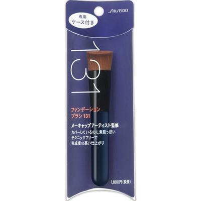 Foundation Brush (with Special Case) 131 Other (check Locks, Tongue Cleaners, Etc.) For Powdery or Solid Emulsion Type Foundation, Lightly To