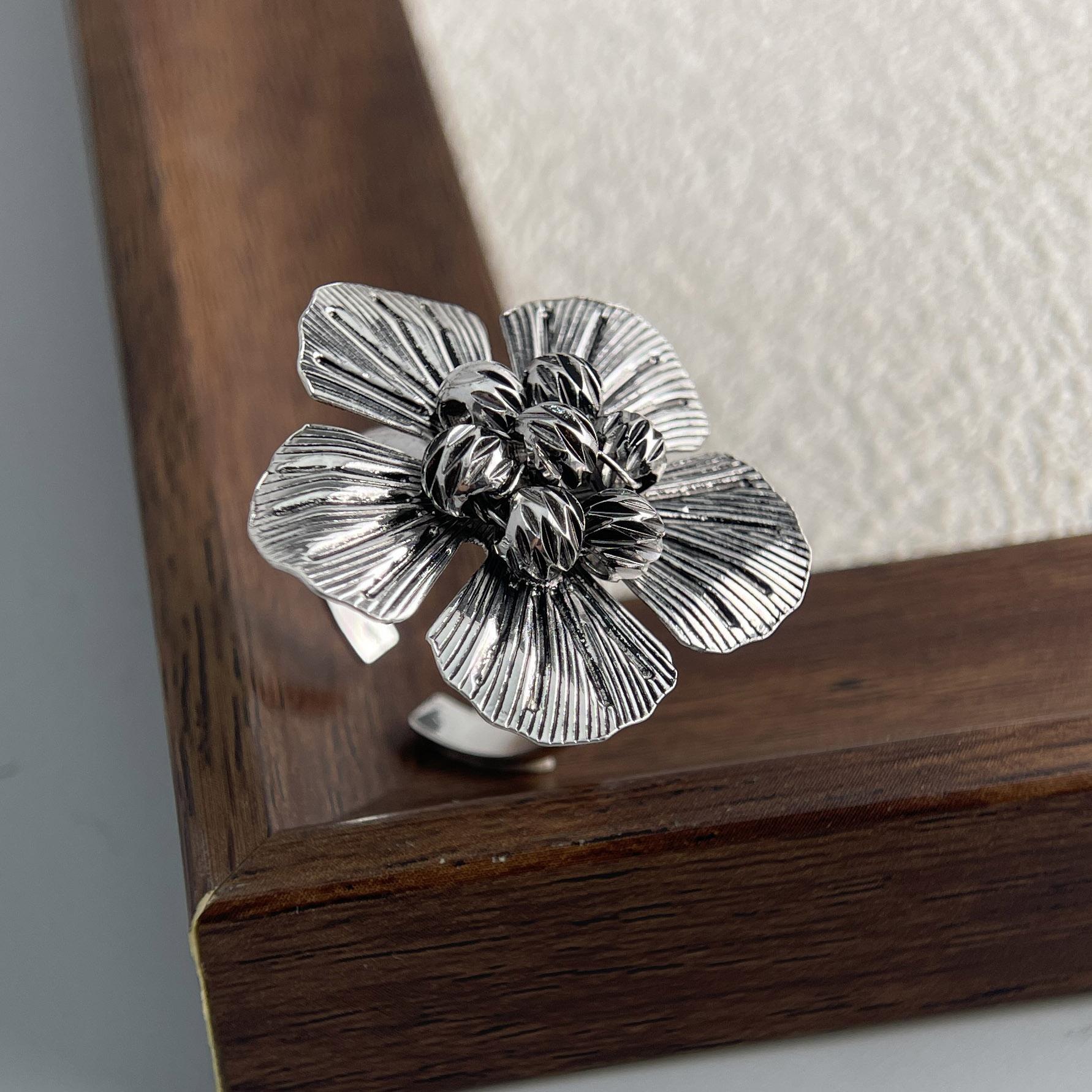 

925 Sterling Silver Rings for Women Couple Minimalist Handmade Simple Vintage Hollow FLower Ring Jewelry Gift Prevent Allergy resizable