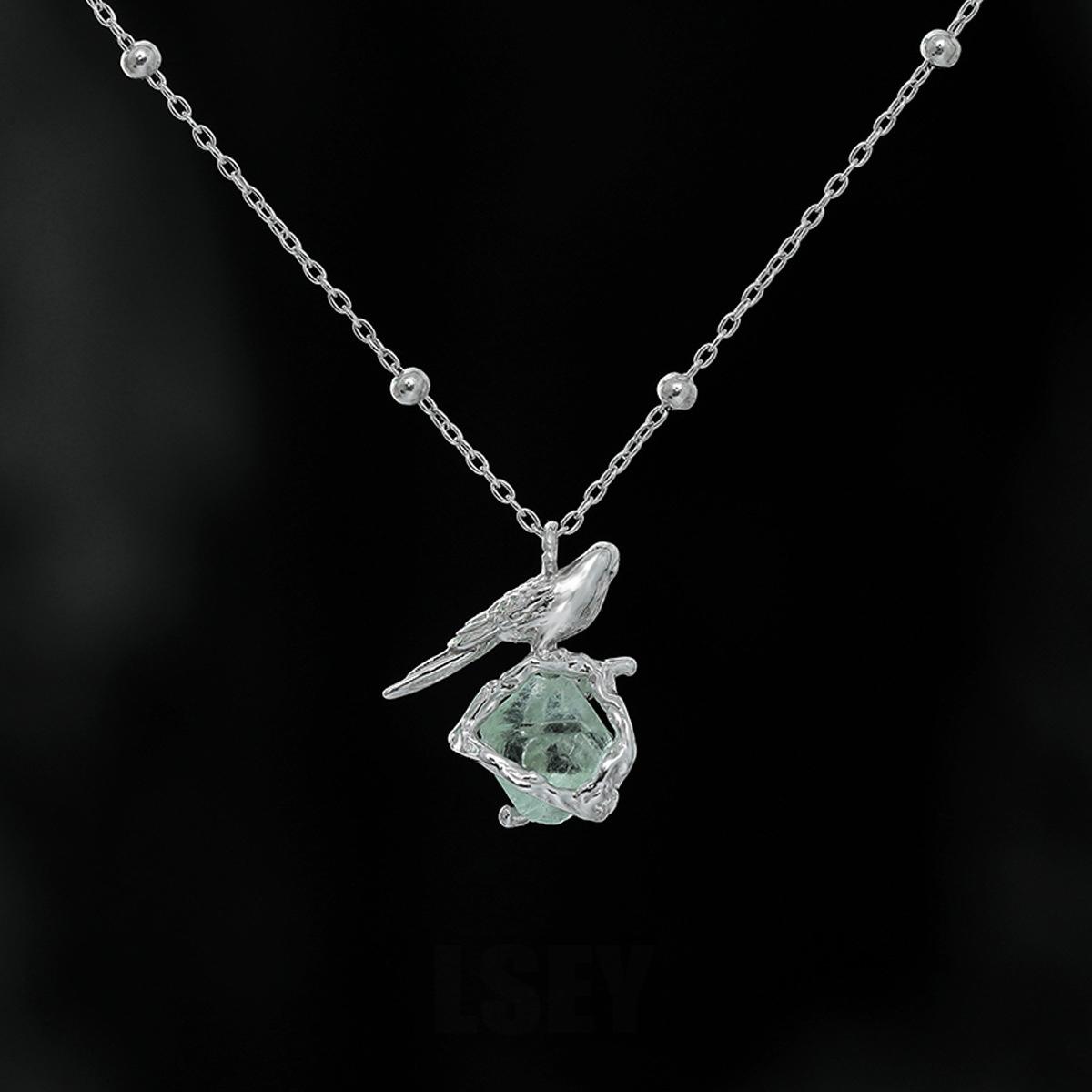 

Irregular Fluorite Sterling Silver Necklace Unique Design Bird on The Stone Pendants for Women Fine Jewelry Gifts