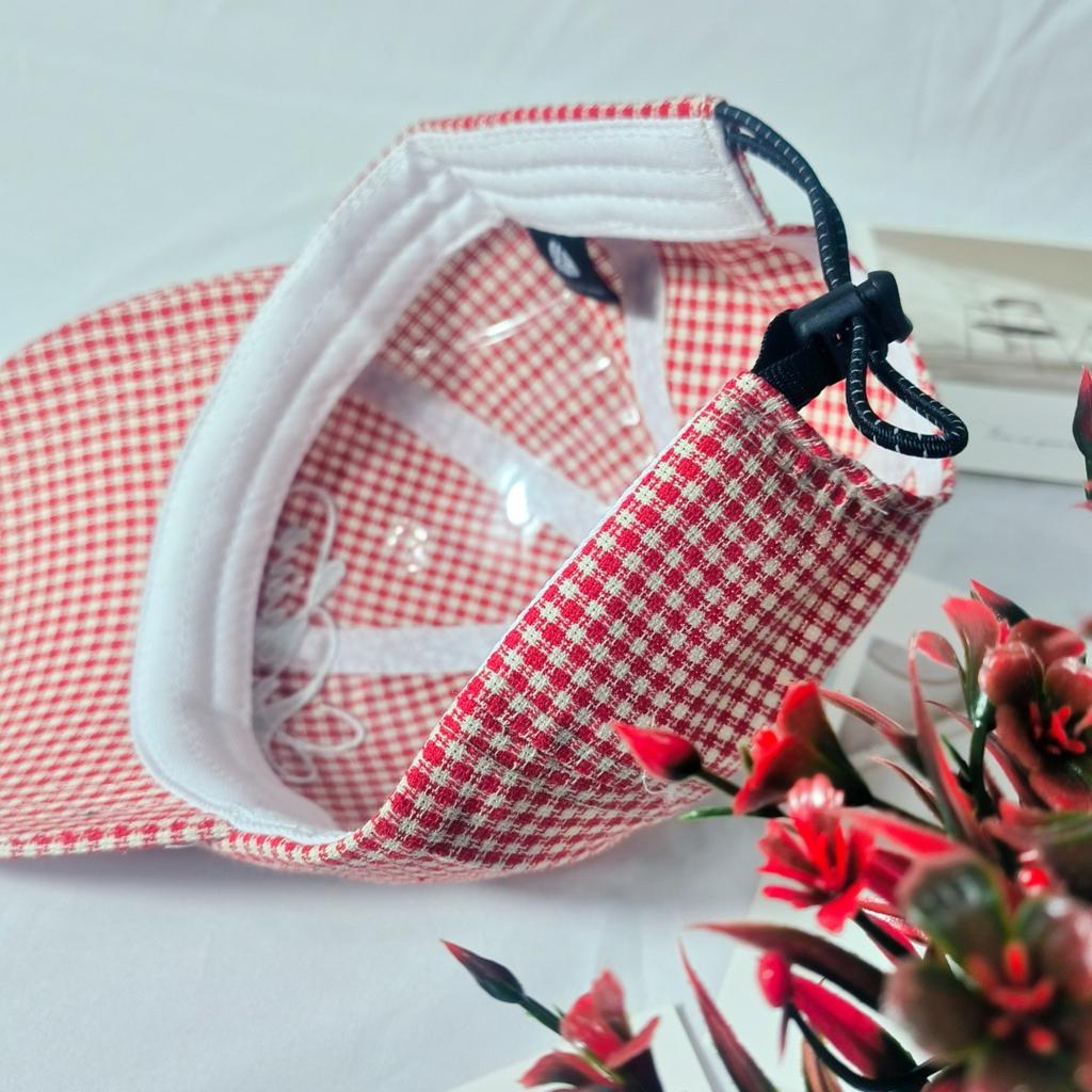 New plaid letter embroidered baseball cap for children, small face in spring and summer, large brim, soft top cap, flat batch